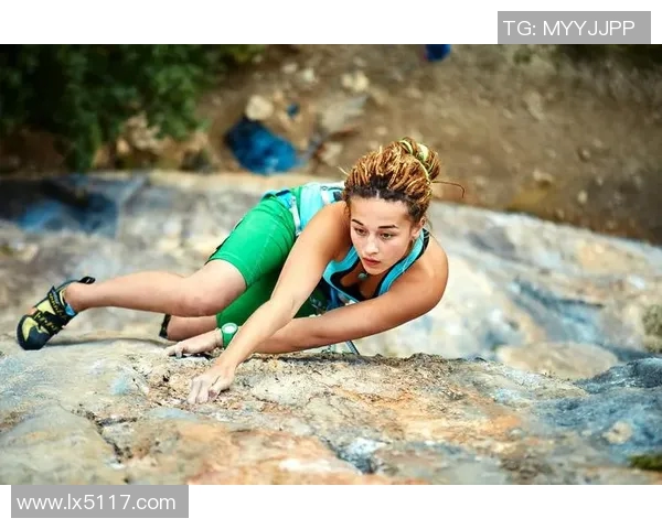 攀岩之路上的勇气与坚持:王敏的深度对话与人生哲学